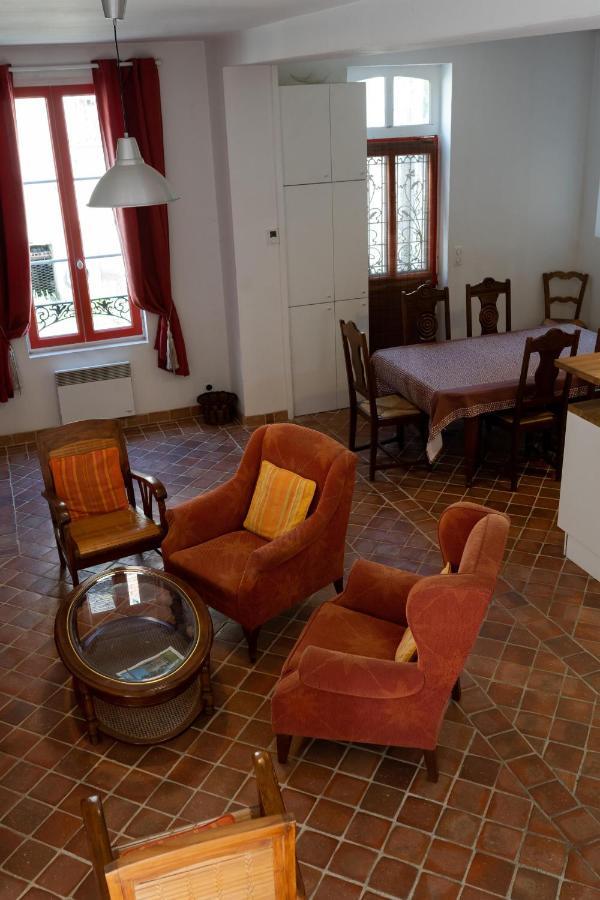 La Maison Rouge Saint-Sauveur-en-Puisaye Esterno foto